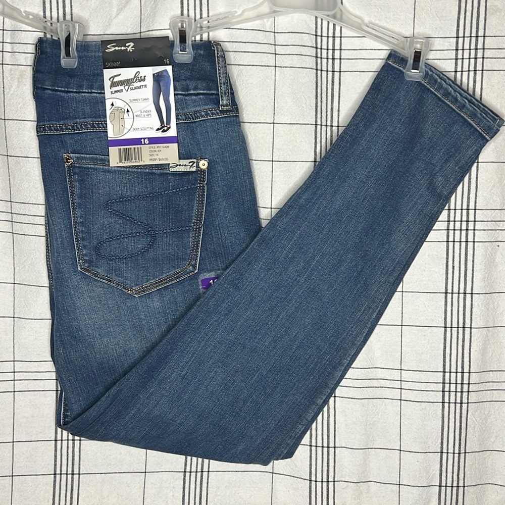 NWT Skinny Jeans